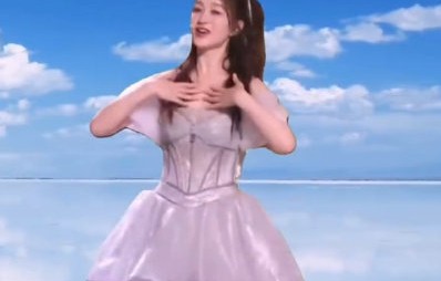 为什么李小冉的跑调舞台能引发全网玩梗和二创热潮？|情感|适配|审美|滤镜|快乐崇拜