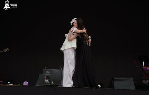 陈昊宇和魏如萱在福州泡泡岛音乐节合唱的歌曲是哪一首？|舞台|偶像