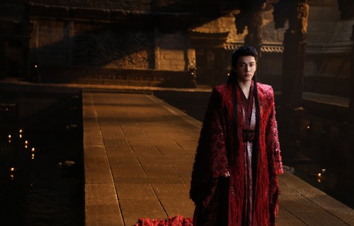 曾舜晞戏份少演活武拾光,眼神微表情诠释隐忍破碎