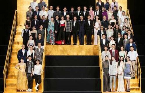 华谊兄弟被申请重组，“中国影视第一股”何至如此？|华谊兄弟传媒集团|王中军|冯小刚|王中磊|王昊