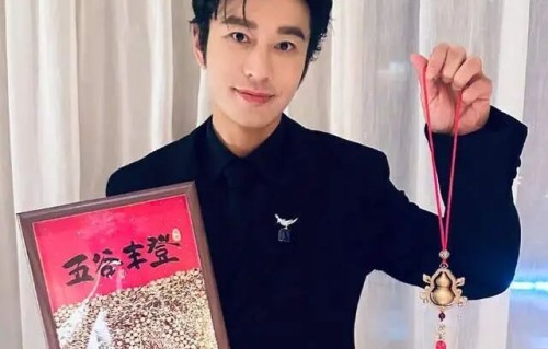 黄晓明再战上戏博士，有什么不可以的|明星|流量|内涵|眼球|演艺