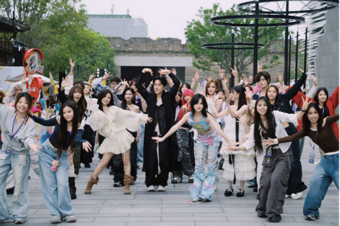 活动现场星光熠熠（受访者供图）